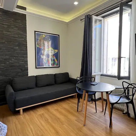 Apartment Newly Renovated Luxury In The Center Of *